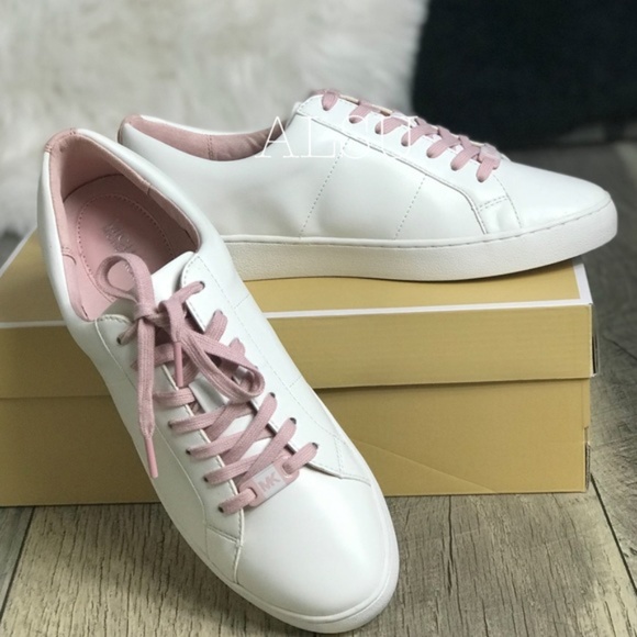 🎄 SANTA’S DEAL 🎄 Michael Kors Catelyn Lace Up Napa PU Optic Blossom 45T8CAFS1L - Picture 2 of 9